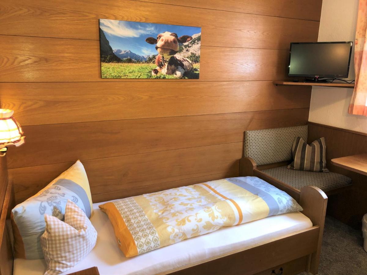 Hotel Gaestehaus Am Kurparkweg Reit im Winkl Zewnętrze zdjęcie